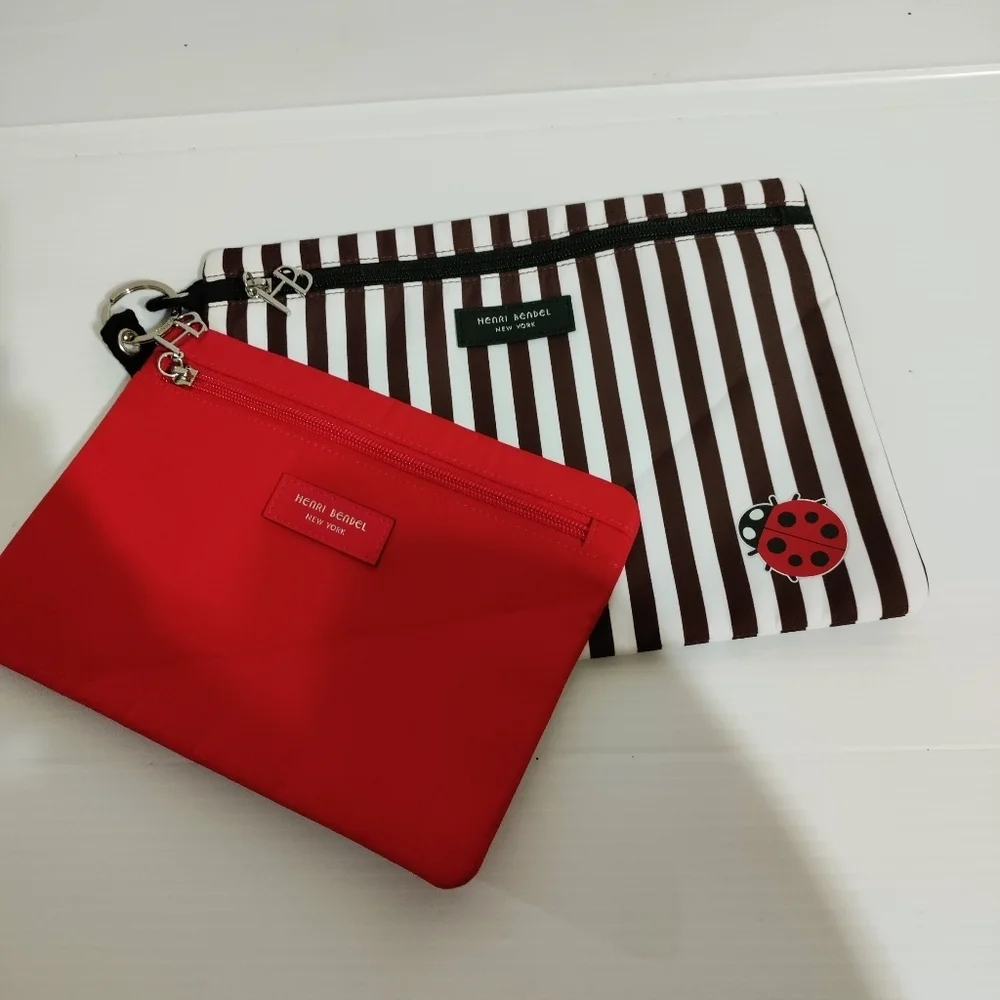 HENRI BENDEL flat Tow Set  Cosmetic Bag New without tags